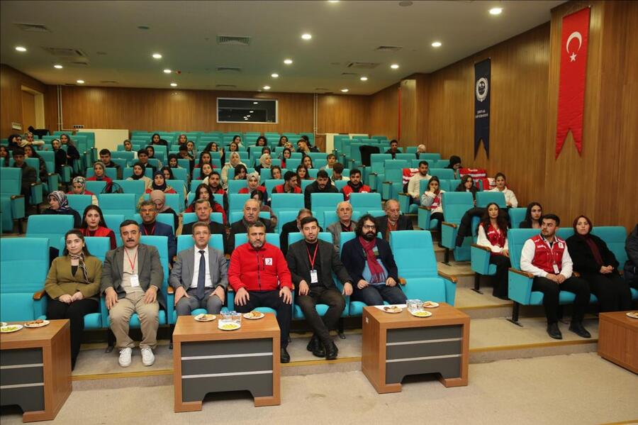 -yaslilarin-gozunden-hayat-konulu-etkinlik-duzenlendi