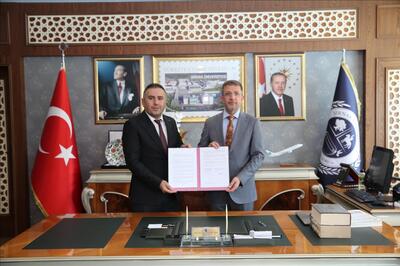 iskur-ile-imzaladigimiz-protokolle-327-ogrencimiz-calisma-imkani-bulacak