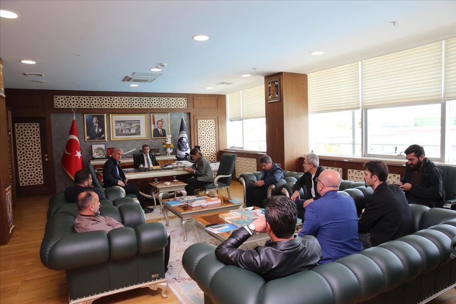 Rektör Alkış, Basın Mensupları ile Bir Araya Geldi görseli