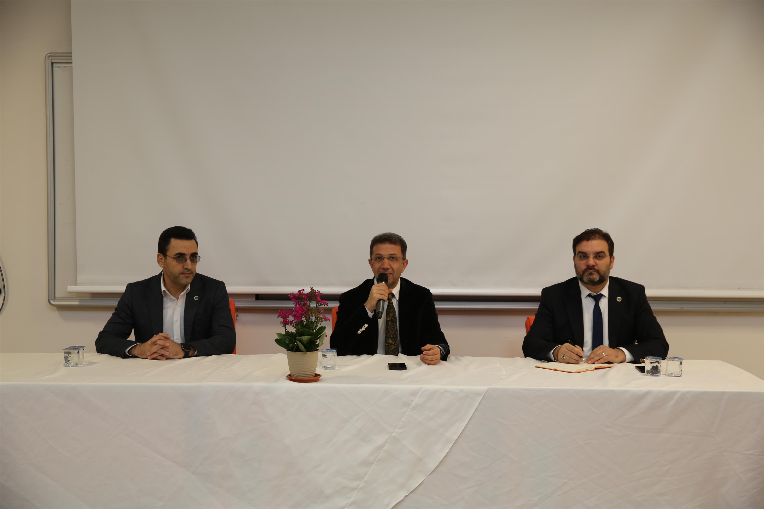 rektor-alkis-in-ogrenci-bulusmalari-dizisinin-altincisi-gerceklestirildi