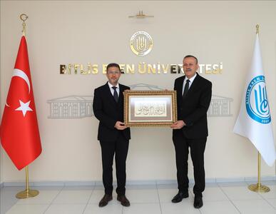 Rektörümüz Prof. Dr. Abdurrahim Alkış Bitlis Eren Üniversitesini ziyaret etti