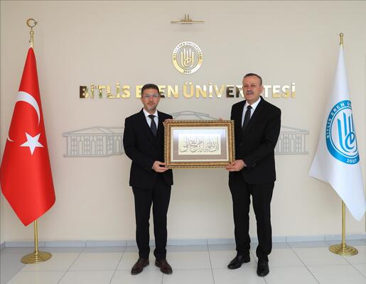 rektorumuz-prof-dr-abdurrahim-alkis-bitlis-eren-universitesini-ziyaret-etti