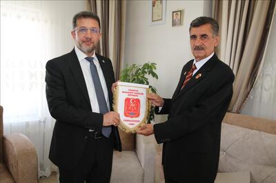 rektorumuz-prof-dr-alkis-sehit-ve-gazilerimiz-bizim-hem-vefa-borcumuz-hem-de-seref-kaynagimizdir