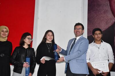 Rektörümüz &quot;Gençler Arası Şiir Okuma Yarışması&quot; ödül törenine katıldı