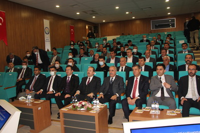 Tarım ve Orman Bakan Yardımcısı Tunç, üniversitemizde düzenlenen Uzman Eller Projesi Tanıtım Toplantısına katıldı