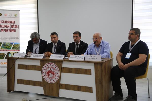 uluslararasi-guclukonak-sempozyumu-kapanis-oturumu-ve-gezi-ile-sona-erdi