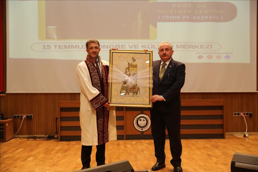 universitemizde-2025-2026-akademik-yili-acilisi-yapildi