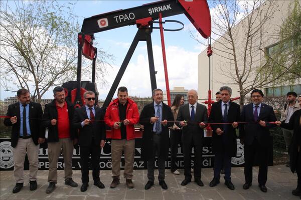 Üniversitemizde TPAO İş Birliğiyle Atbaşı Sondaj Pompası Açılışı Gerçekleştirildi