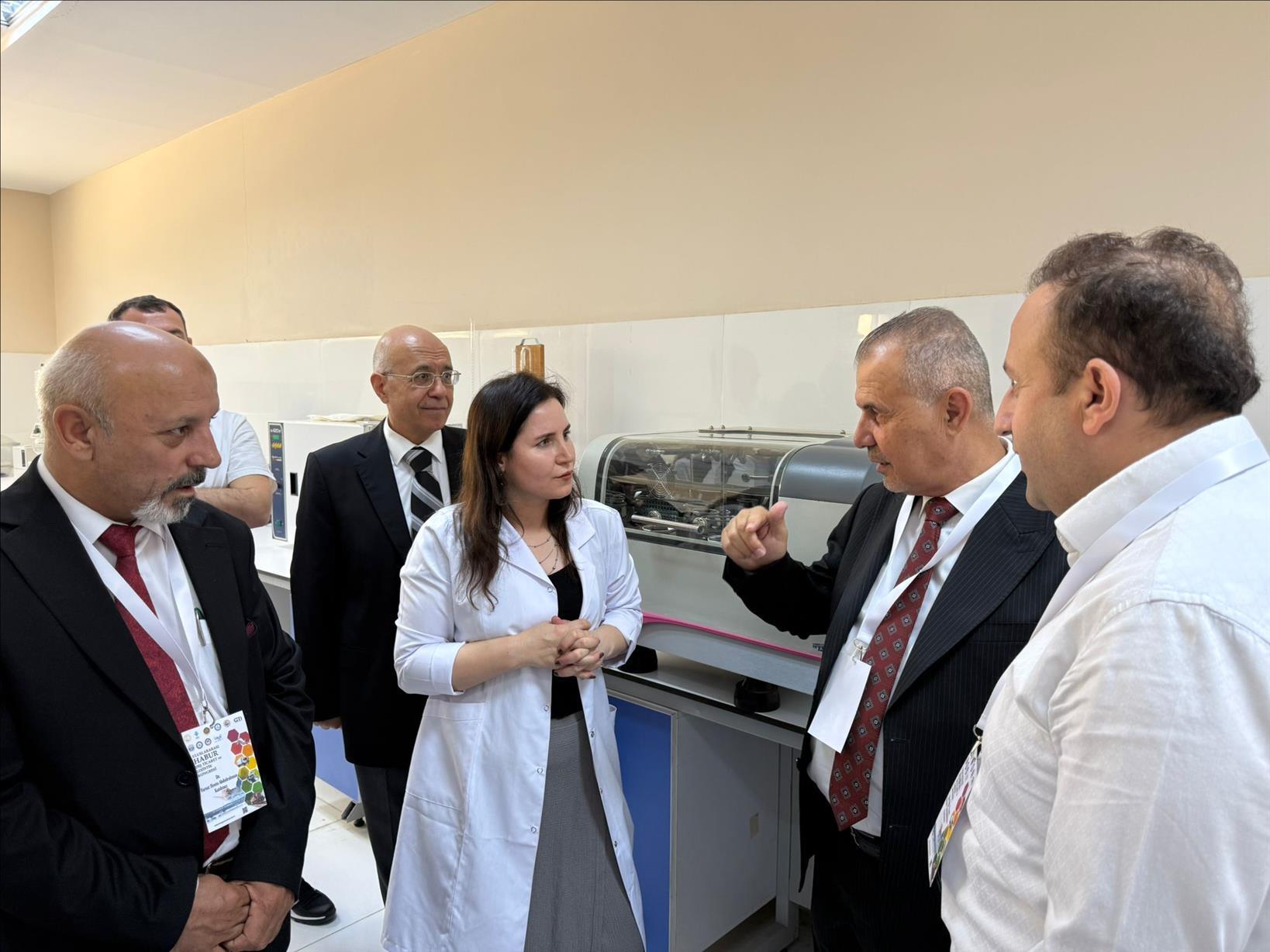 zaho-universitesi-yetkilileri-laboratuvarlarimizda-incelemelerde-bulundu