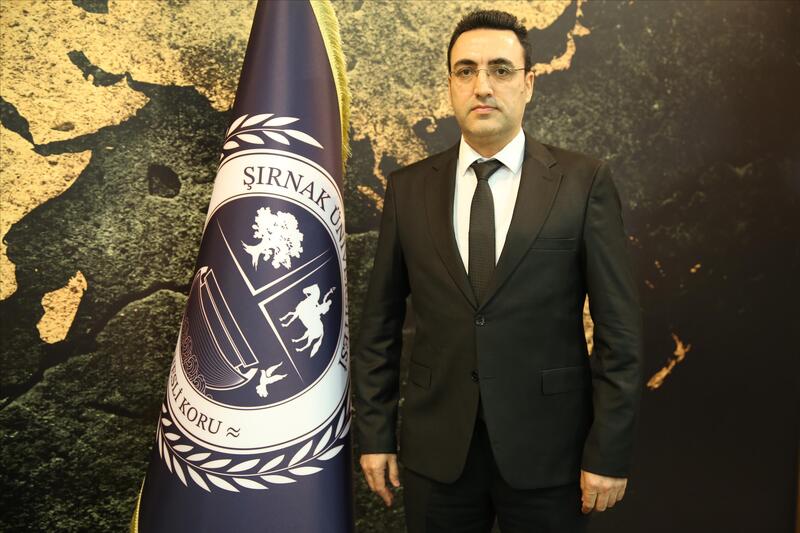 Doç. Dr. MAHMUD ASİLSOY