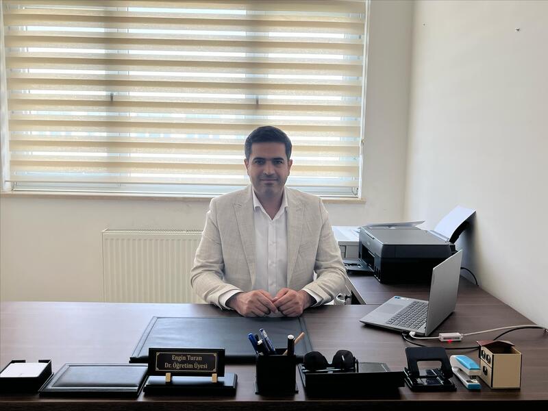 Dr. Öğr. Üyesi  ENGİN TURAN