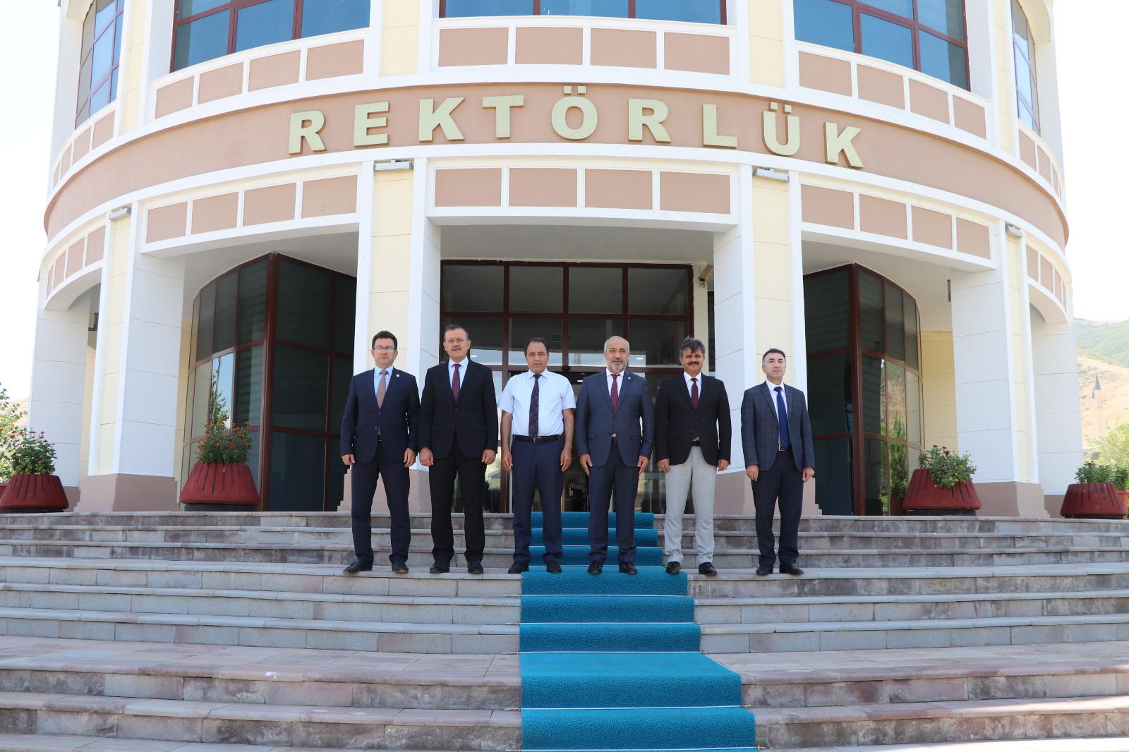 universitemiz bes universite ile merkezi arastirma laboratuvarlari is birligi protokolu imzaladi