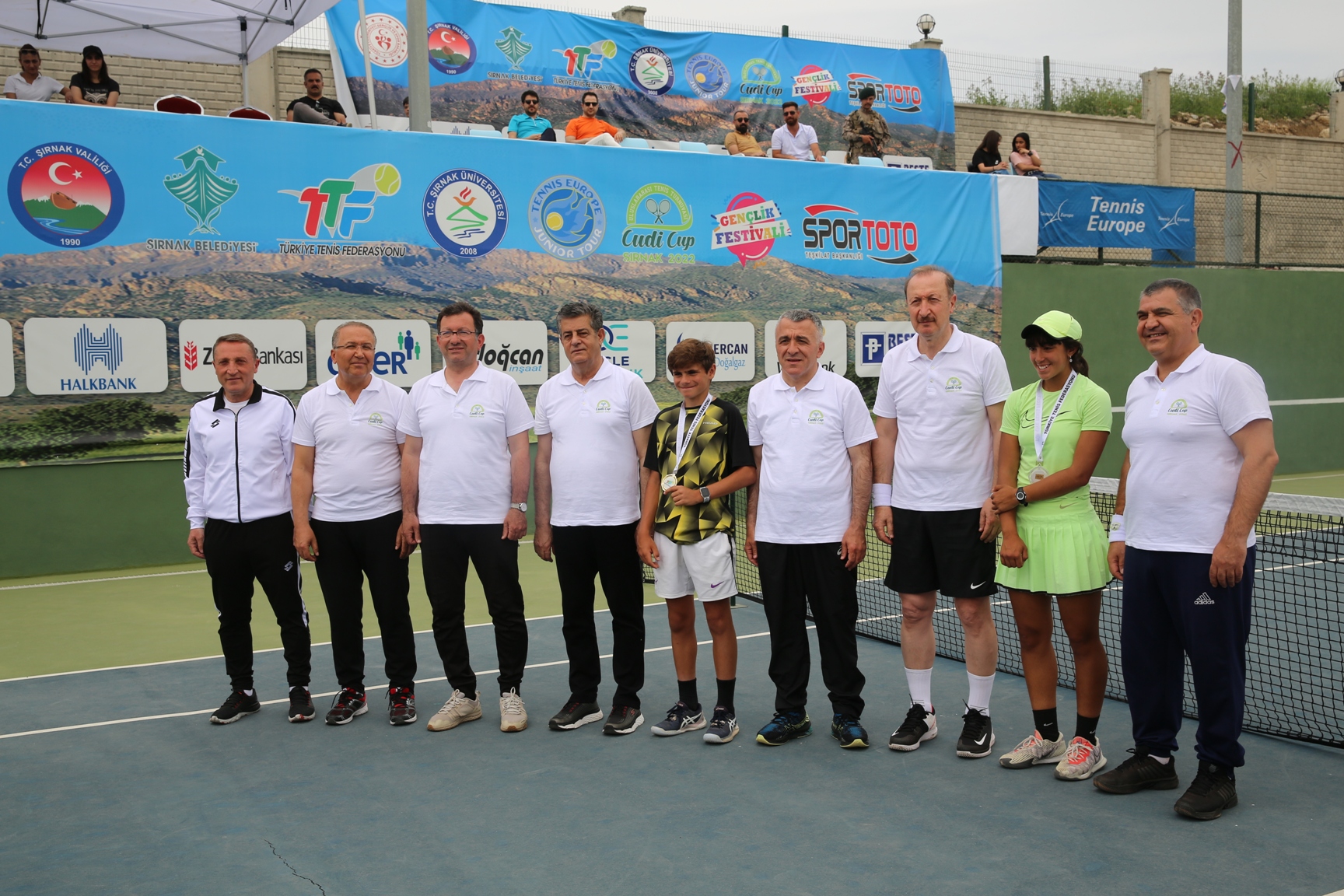 Üniversitemiz ev sahipliğinde düzenlenen Uluslararası Cudi Cup Tenis Turnuvası F...
